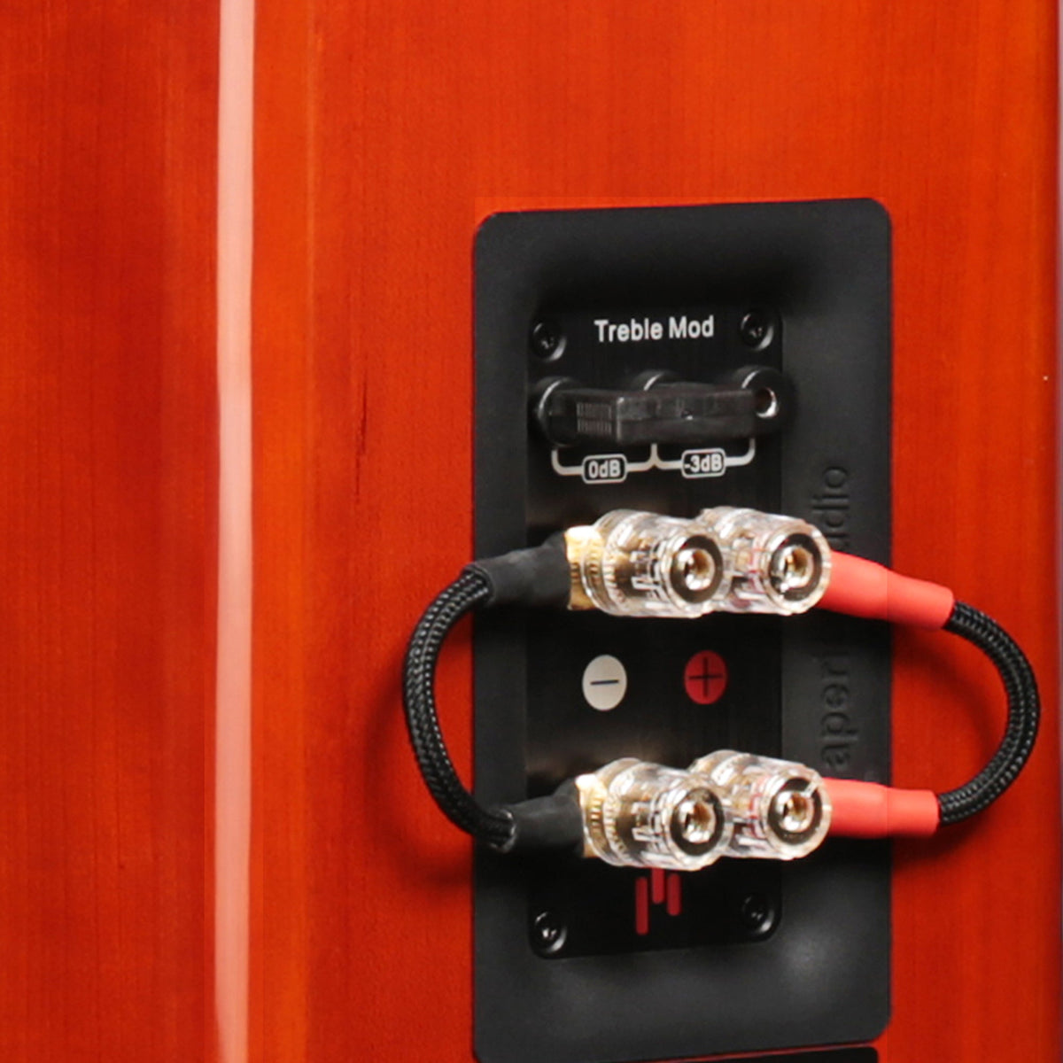 Verus V8B Bookshelf Speaker Pair